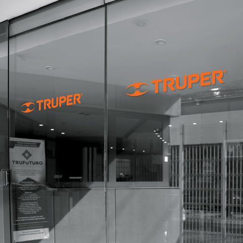 Logotipos de vinil autoadherible de 60 cm, Truper | LOGOS-60-2 | 61052