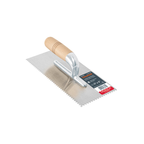 Llana 11' dentado triangular, 6 remaches, mgo madera, Truper | LLM-6D | 15409