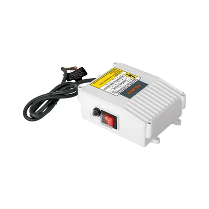 Caja de control para bomba tipo bala 1 HP, 220V, TRUPER